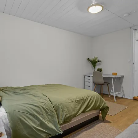 Apartman Large Historic In The Part Of *