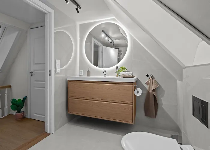 아파트 Large Historic In The Part Of