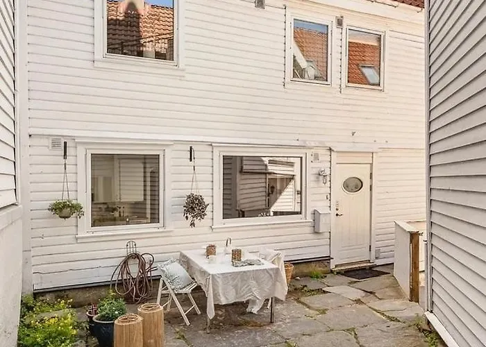 Apartman Large Historic In The Part Of Bergen